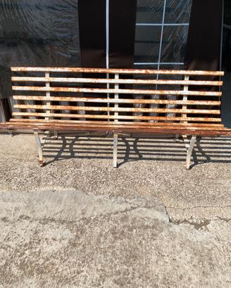 panchine in ferro