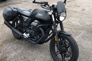 Moto Guzzi V7 Stone III