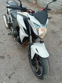 honda cb500f (prezzo trattabile) 