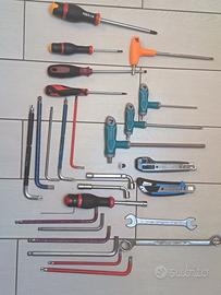 Lotto attrezzi Professionali da Lavoro chiavi, Cac