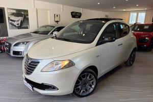 Lancia Ypsilon 0.9 BENZINA NEOPATENTATI