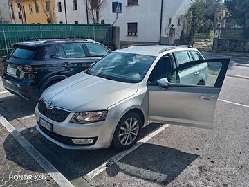 Skoda oktavia