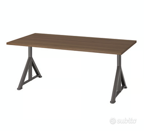 Scrivania Ikea Idasen