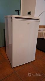 frigorifero 51 x 51 x 85cm