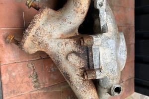 UAZ 469 collettore aspirazione/scarico