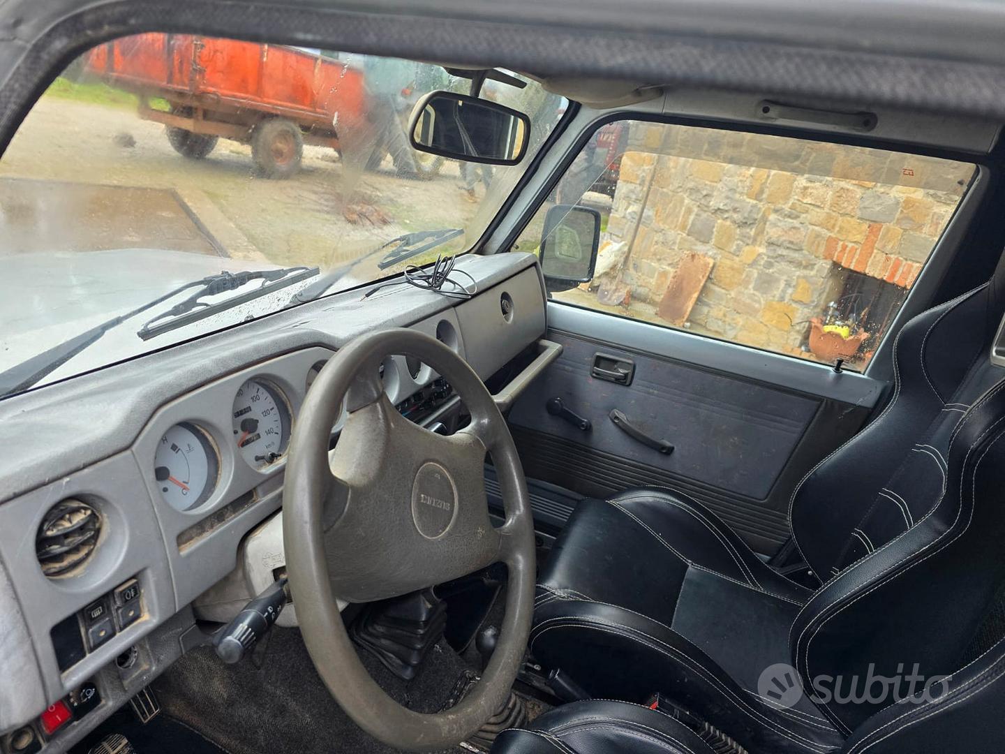 Suzuki Samurai 1999 photo 2