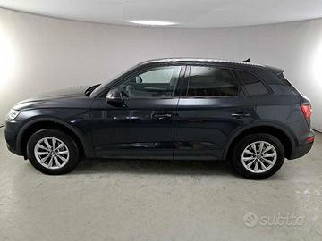 AUDI Q5 40 TDI Business quattro S tronic