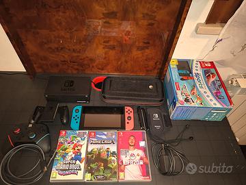Nintendo Switch Sports + 3 Giochi + Custodia