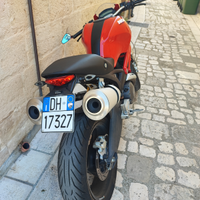 Ducati Monster 696