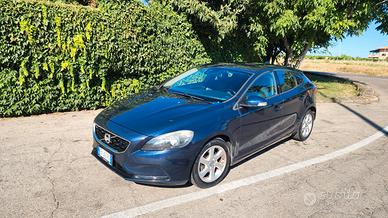 Volvo V40 D2 1.6