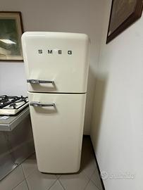 Frigorifero Smeg beige