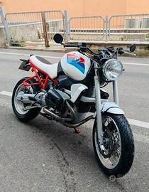 BMW R1110R