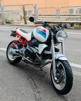 BMW R1110R