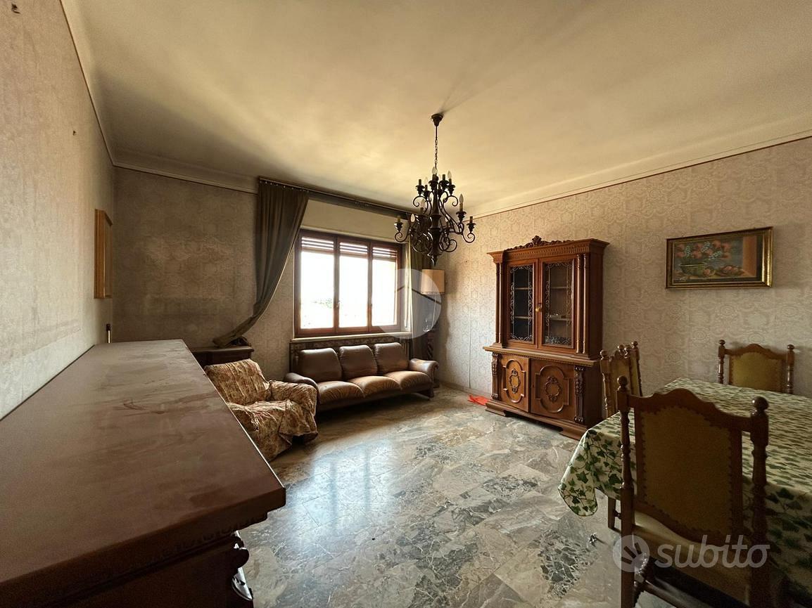 Appartamento – Valenza, Sacro Cuore, Alessandria - Vista 2
