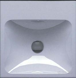 Lavabo per bagno dal design moderno e geometrico