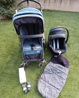 Passeggino Bugaboo più ovetto Cybex