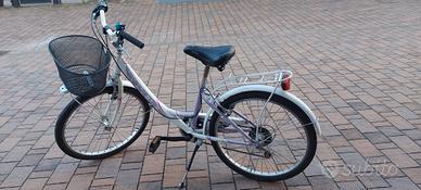 Bicicletta ragazza