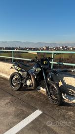 Yamaha dt 125 supermoto