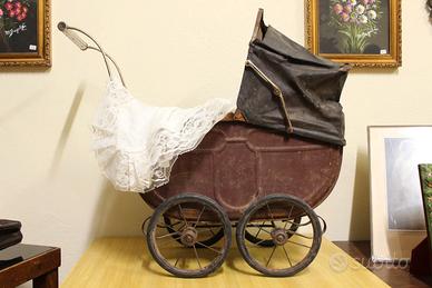 Carrozzina Giocattolo