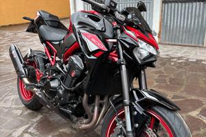 Kawasaki z900 my2024 (125cv)