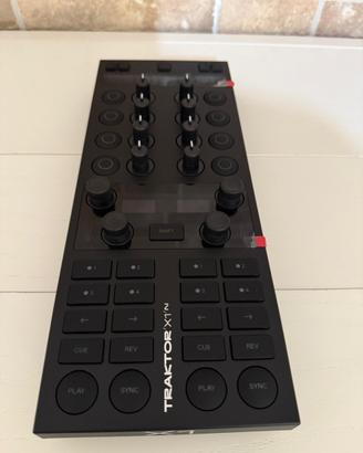controller dj traktor x1-mk3 dotazione + garanzia