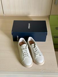 Sneakers FRAU nuove 41