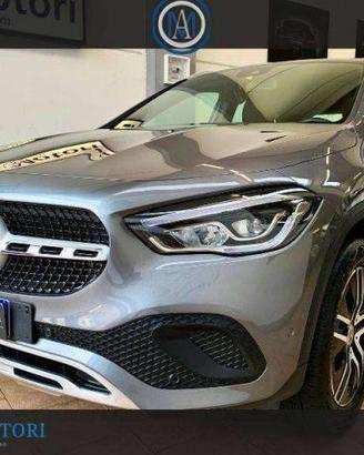 Mercedes-Benz GLA 200 GLA 200d Sport Plus auto