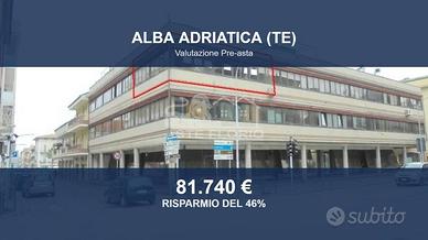 Immobile in asta di 118 m² con box auto a Alba Adr