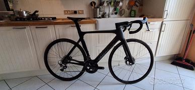 Bici da corsa Giant Propel Advanced Disc Pro 01