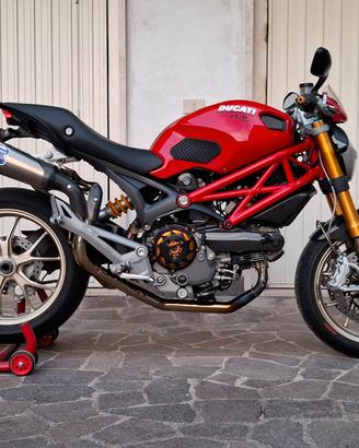 Ducati Monster 1100 S