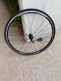 Cerchio Shimano WH-RS010