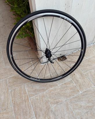 Cerchio Shimano WH-RS010