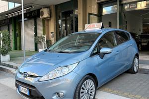 Ford Fiesta 1.4 5 porte Bz.- GPL Titanium