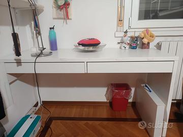 SCRIVANIA BIANCA IKEA