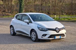 Renault Clio dCi 8V 75 CV 5 porte Moschino Intens 