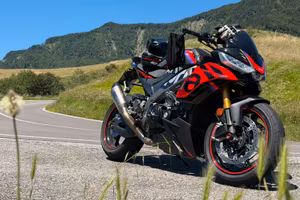 Aprilia Tuono v4 factory 1100 time attack