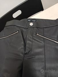 pantalone pelle Zara 