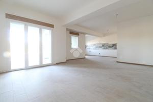 4 LOCALI A MONTALTO UFFUGO