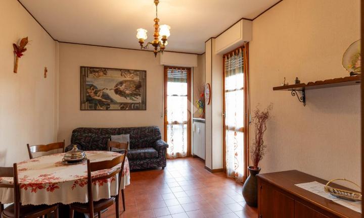 5 LOCALI A LUSERNA SAN GIOVANNI