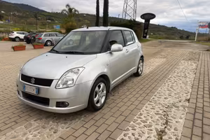 Suzuki Swift benzina