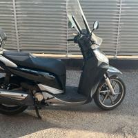 Honda SH 300 i i.e.