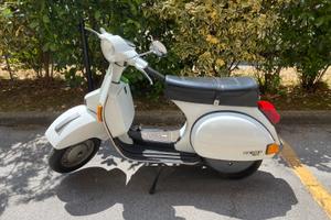 Vespa 125 px arcobaleno