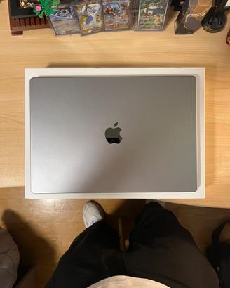 MacBook Pro 16” M1 Pro 512GB