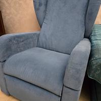 Poltrona disabili relax elettrica con ruote

