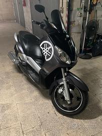 Yamaha XMAX 250 anno 2006