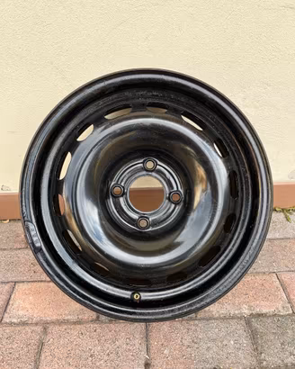 Cerchi auto da 15'' pollici neri