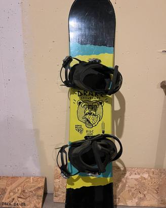 Tavola snowboard DRAKE 130cm + attacchi BURTON