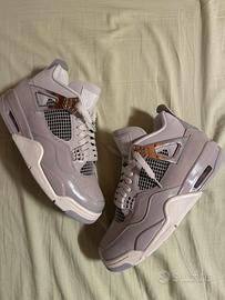 Jordan 4 Frozen Moments