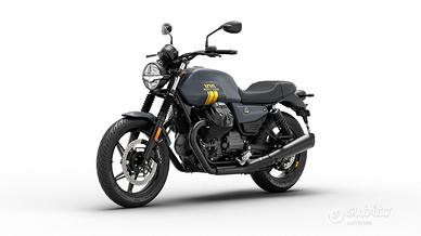 Moto Guzzi V7 Stone IV - Rate a Interessi 0
