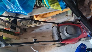 Tagliaerba elettrico con spina